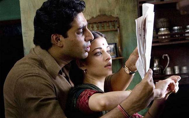 সকলো থকাৰ পাছতো বচ্চন পৰিয়ালৰ সৈতে কি সংঘাত বিশ্ব সুন্দৰী বোৱাৰীৰ ?